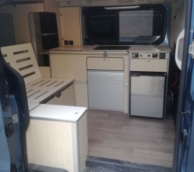 Coolvan – Camperización y alquiler de furgonetas camperizadas en Navarra