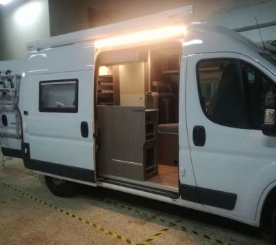 Coolvan – Camperización y alquiler de furgonetas camperizadas en Navarra