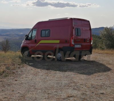 Coolvan – Camperización y alquiler de furgonetas camperizadas en Navarra